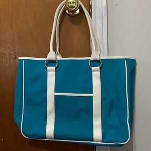 Blue tote